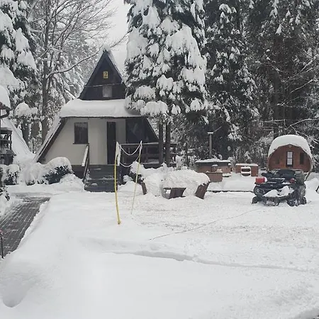 Semesterbostad Lesnica *