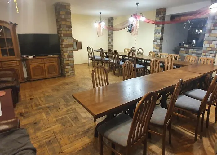 Lesnica Holiday home Brenna