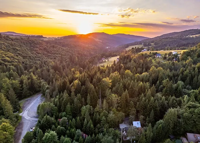 Lesnica Holiday home Brenna